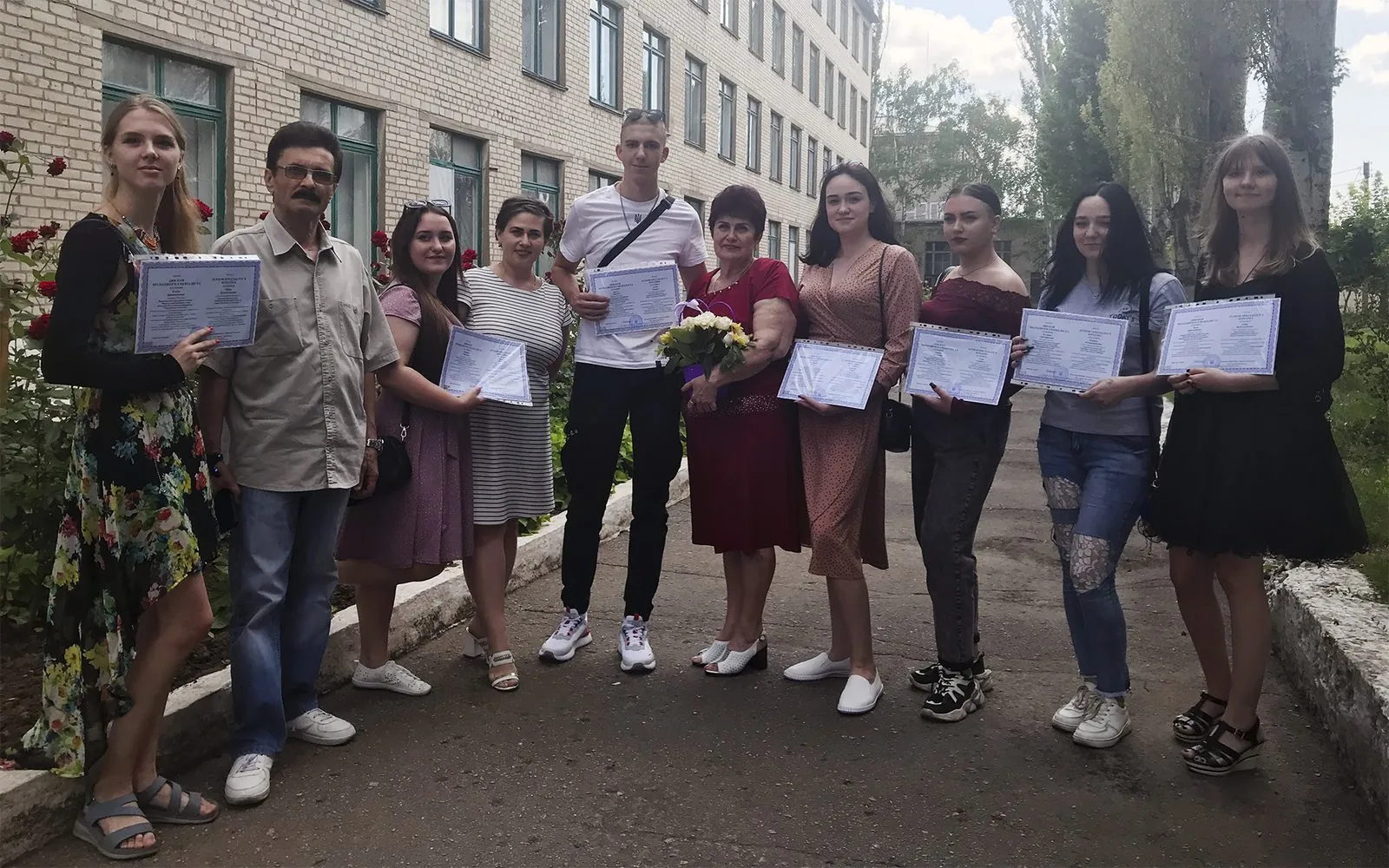 Студенти Політехніки на кампусі